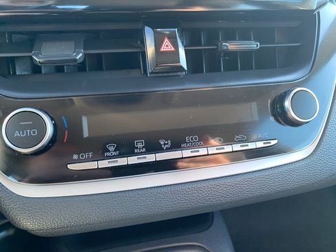 Used 2024 Toyota Corolla LE image 17