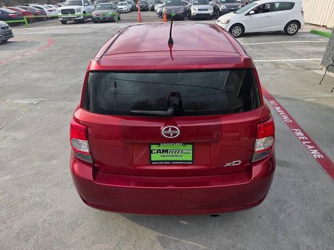 Used 2011 Scion xD image 14