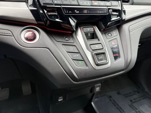Used 2023 Honda Odyssey Sport image 13