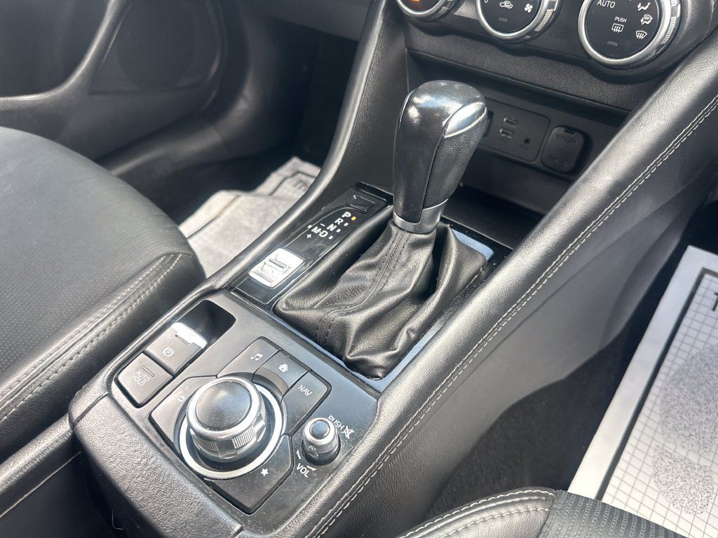 Used 2019 MAZDA CX-3 Touring AWD/4WD image 34