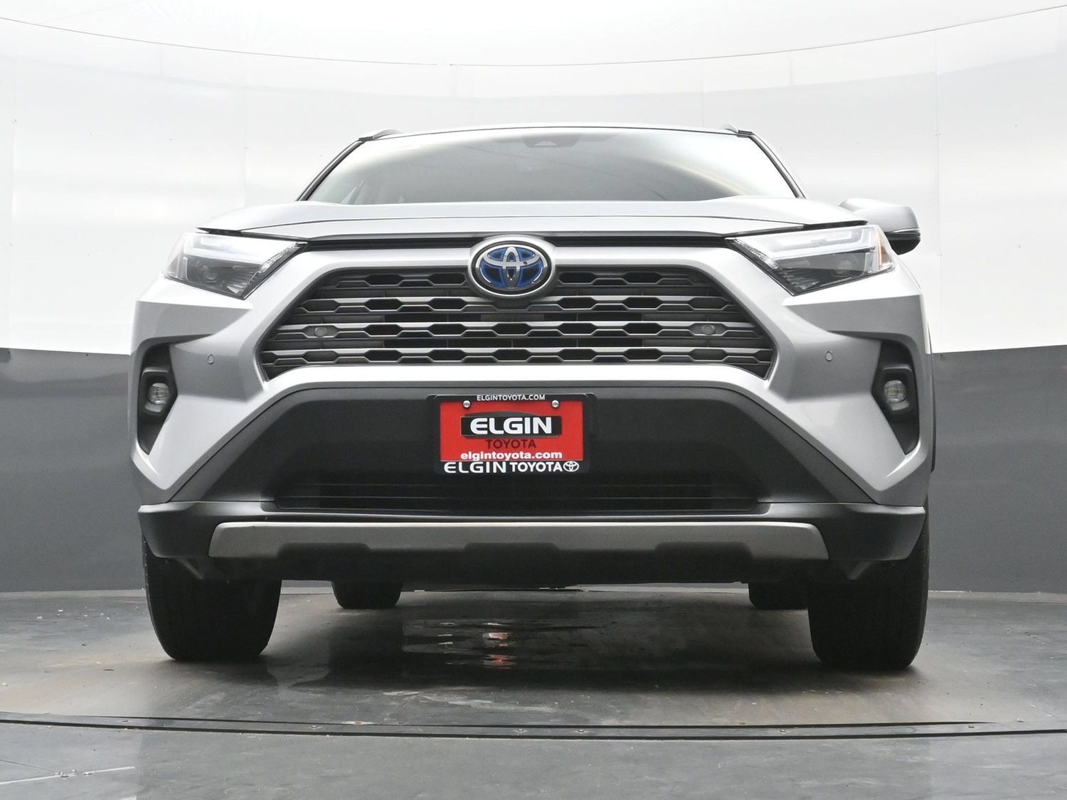 Used 2023 Toyota RAV4 Limited AWD/4WD image 28