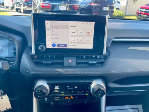 Used 2025 Toyota RAV4 LE AWD/4WD image 16