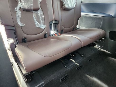 New 2025 Volkswagen ID. Buzz Pro S image 18