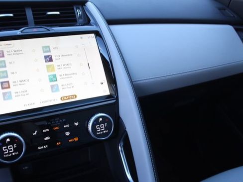 Used 2024 Jaguar E-PACE R-Dynamic SE image 14