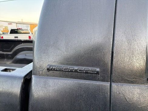 Used 2006 Dodge Ram 3500 Truck SLT RWD image 14