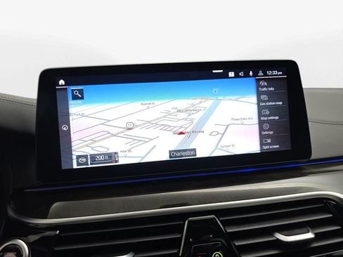 Used 2023 BMW M550i xDrive w/ Dynamic Handling Package AWD/4WD image 22