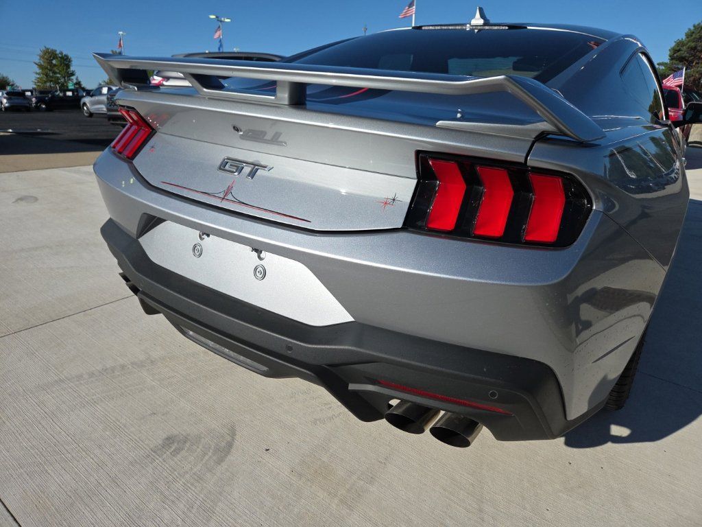 Used 2024 Ford Mustang GT Premium w/ GT Performance Package RWD image 16