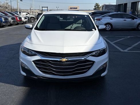 Used 2024 Chevrolet Malibu LT image 10