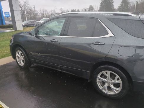 Used 2018 Chevrolet Equinox LT w/ LPO, Floor Liner Package image 13