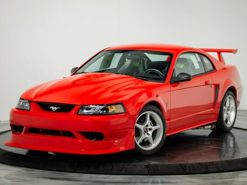 Used 2000 Ford Mustang Cobra RWD image 25