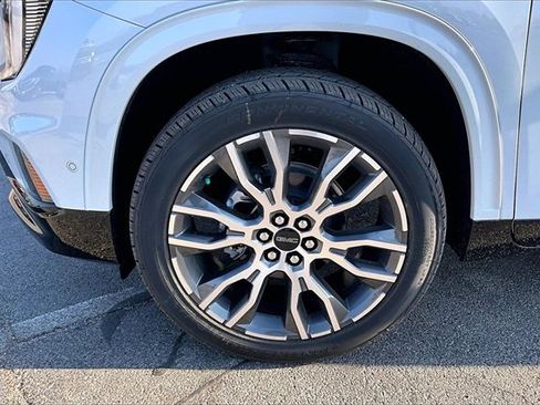 New 2026 GMC Acadia Denali Ultimate w/ LPO, All-Weather Package image 12