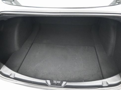 Used 2019 Tesla Model 3 Long Range image 32