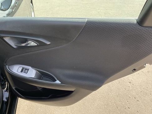 Used 2023 Chevrolet Malibu LT image 14