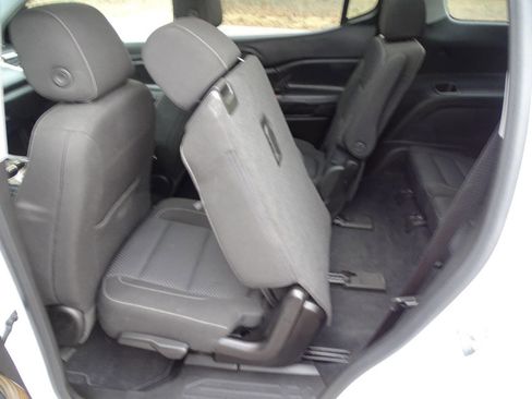 Used 2022 GMC Acadia Elevation image 37