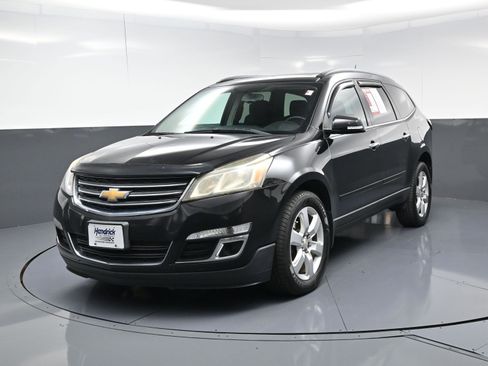 Used 2016 Chevrolet Traverse LT w/ Style and Technology Package image 11
