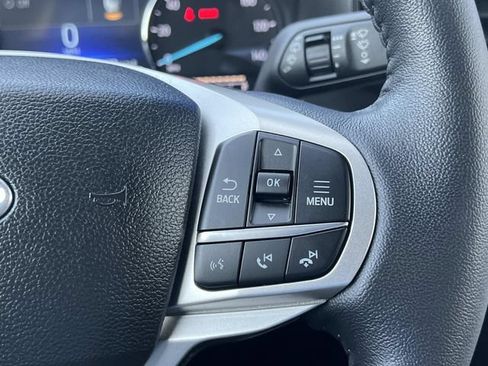 Certified 2023 Ford Explorer XLT AWD/4WD image 30