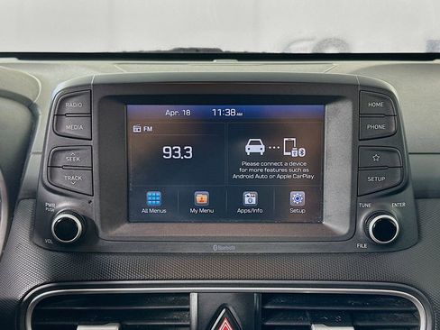 Used 2019 Hyundai Kona SE FWD image 17