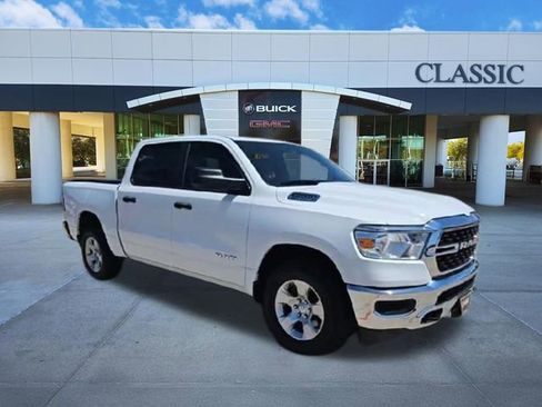 Used 2024 RAM 1500 Big Horn w/ Protection Group AWD/4WD image 2