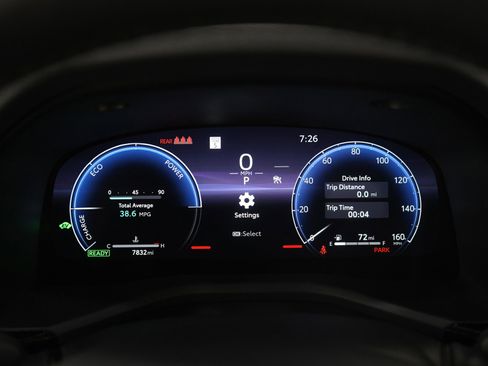 Used 2025 Toyota Camry XLE image 26