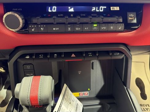 Used 2026 Toyota Tundra TRD Pro AWD/4WD image 31