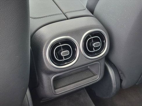Certified 2026 Mercedes-Benz GLC 300 4MATIC image 17