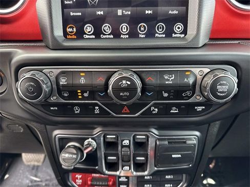 Used 2020 Jeep Gladiator Rubicon image 20