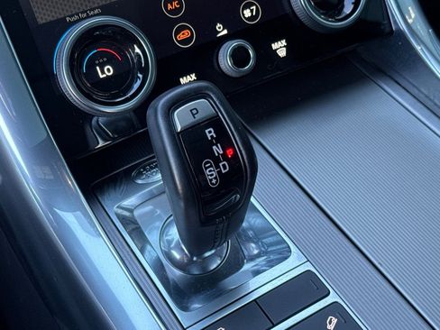 Used 2020 Land Rover Range Rover Sport HSE image 25