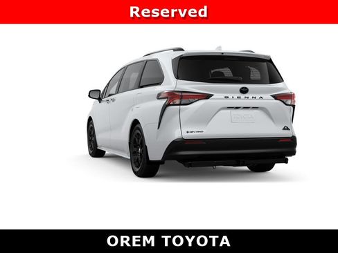 New 2026 Toyota Sienna XLE Woodland Edition AWD/4WD image 7