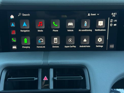 Used 2020 Porsche Taycan 4S image 28