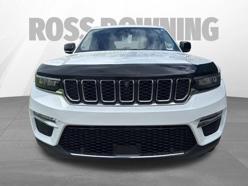 Used 2022 Jeep Grand Cherokee Limited w/ Luxury Tech Group II AWD/4WD image 10