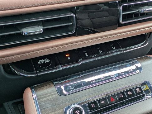 New 2026 Lincoln Aviator Reserve image 19