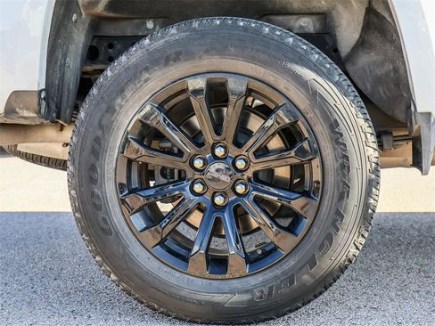 Used 2022 GMC Canyon Elevation w/ Trailering Package image 9