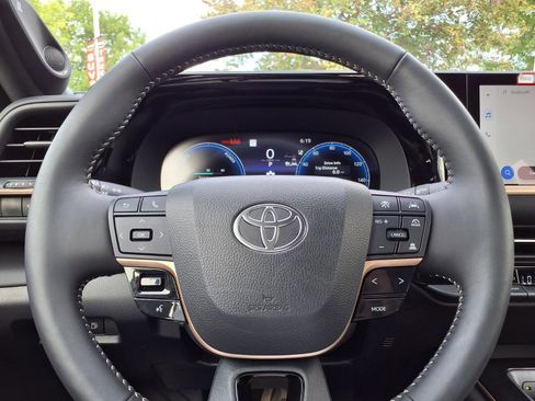 Certified 2026 Toyota Crown w/ Advanced Technology Package AWD/4WD image 20
