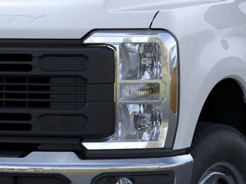 New 2026 Ford F250 XL w/ XL Driver Assist Package image 18
