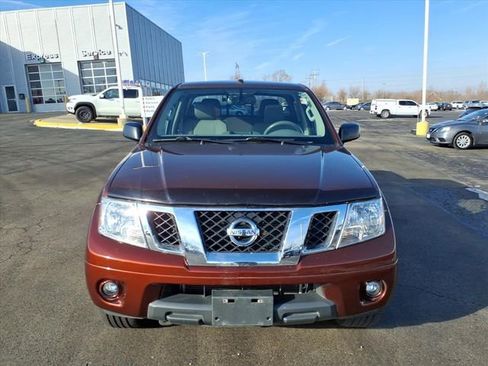 Used 2016 Nissan Frontier SV w/ SV Value Truck Package image 7