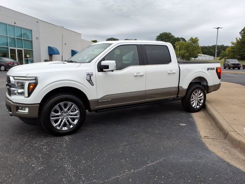 Used 2025 Ford F150 King Ranch w/ FX4 Off-Road Package AWD/4WD image 3