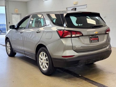Used 2024 Chevrolet Equinox LS w/ Driver Confidence II Package FWD image 7
