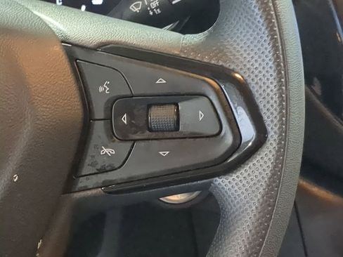Used 2023 Chevrolet TrailBlazer LT w/ Convenience Package FWD image 24