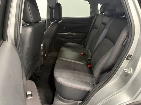 Used 2023 Mitsubishi Outlander Sport SE AWD/4WD image 33