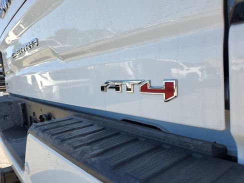 New 2026 GMC Sierra 1500 AT4 w/ AT4 Premium Package AWD/4WD image 9
