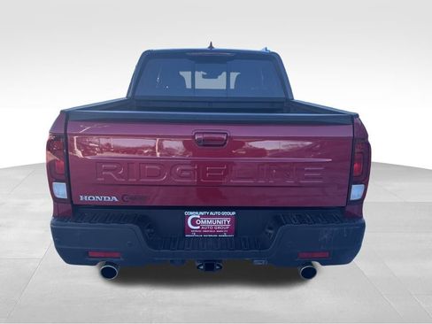Certified 2025 Honda Ridgeline Black Edition image 5