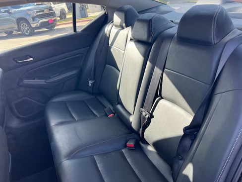 Used 2019 Nissan Altima 2.5 SL FWD image 25
