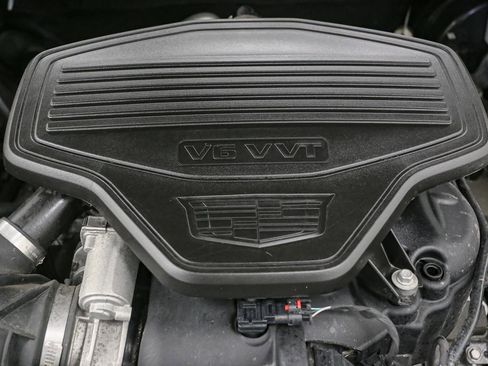 Used 2020 Cadillac XT6 Premium Luxury image 18