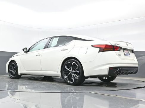 Used 2025 Nissan Altima 2.5 SR w/ SR Premium Package FWD image 22
