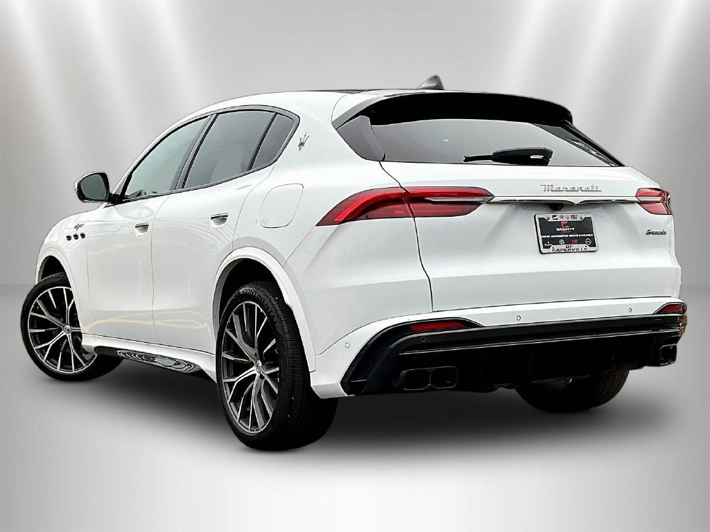 Used 2023 Maserati Grecale Modena AWD/4WD image 4