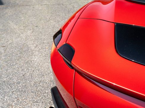 Used 2024 Ferrari Roma Spider RWD image 18