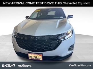 Used 2021 Chevrolet Equinox LT image 1