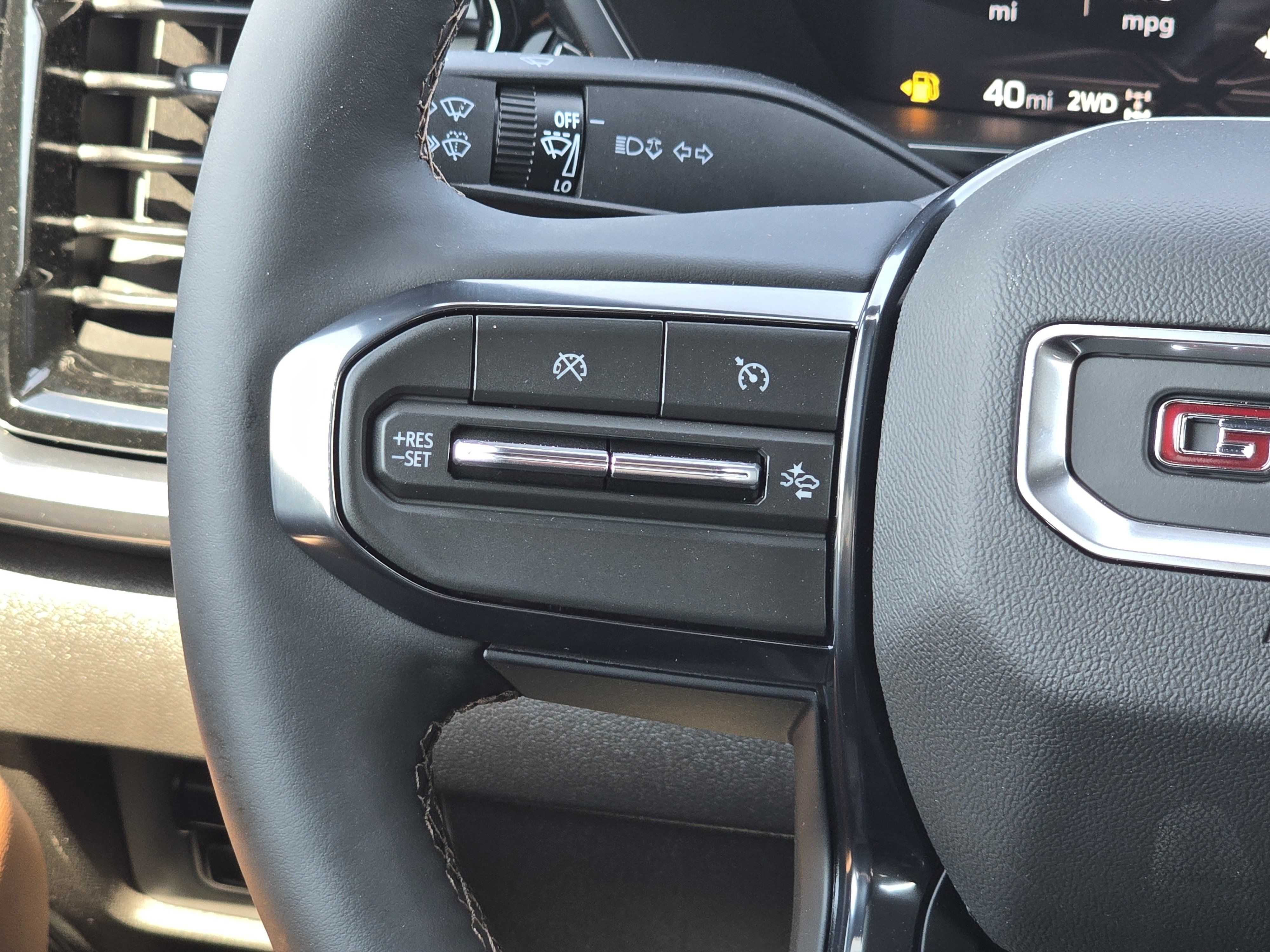 New 2026 GMC Canyon AT4 w/ Technology Plus Package AWD/4WD image 39