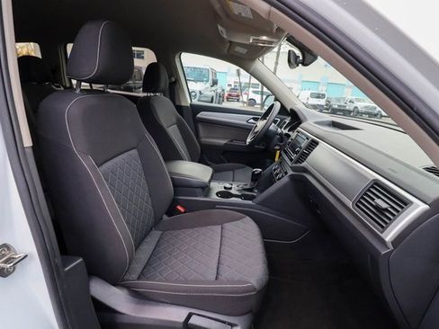 Used 2021 Volkswagen Atlas S image 38