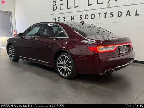 Used 2018 Lincoln Continental Select FWD image 7